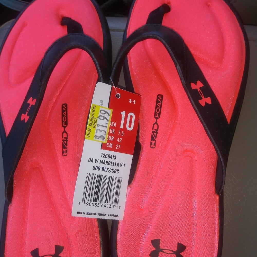 Under Armour flip flops